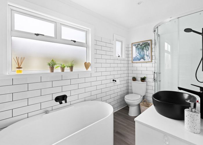  at 29 Pukeko Place, Westshore, Napier