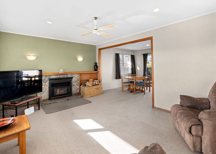  at 6 Hobson Place, Solway, Masterton
