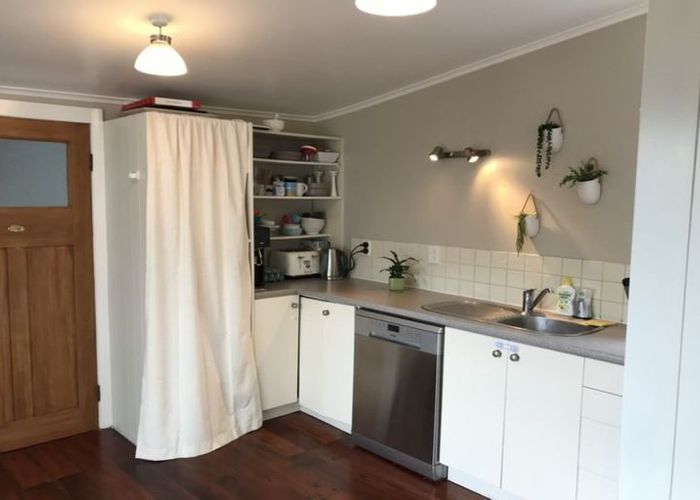  at 40 Palm Ave, Lyall Bay, Wellington, Wellington