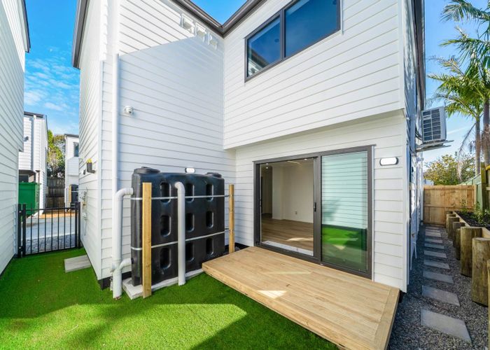  at 19E Woolfield Road, Papatoetoe, Manukau City, Auckland