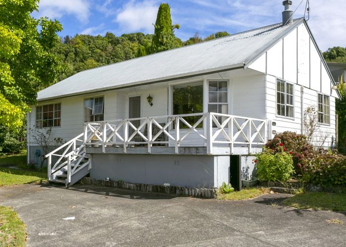  at 10 Shera Street, Acacia Bay, Taupo