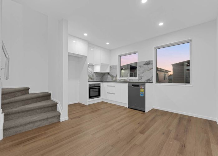  at 1/8 Reeves Avenue, Papatoetoe, Manukau City, Auckland