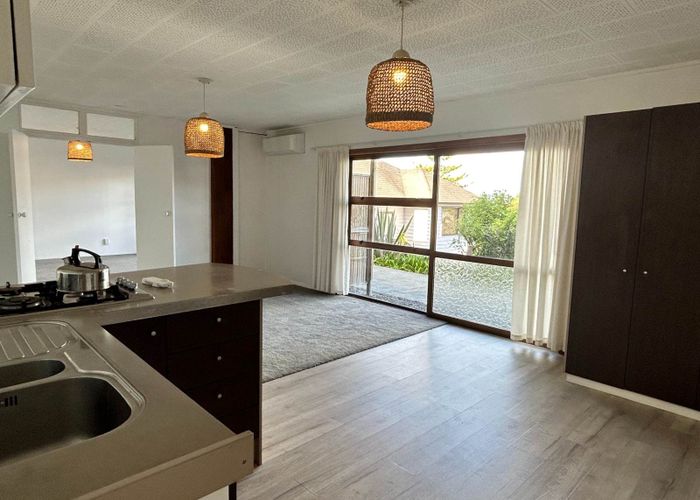  at 46B Lyons Avenue, Murrays Bay, North Shore City, Auckland