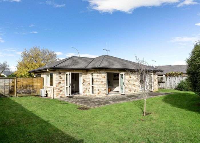  at 2 Wentworth Drive, Rototuna, Hamilton, Waikato