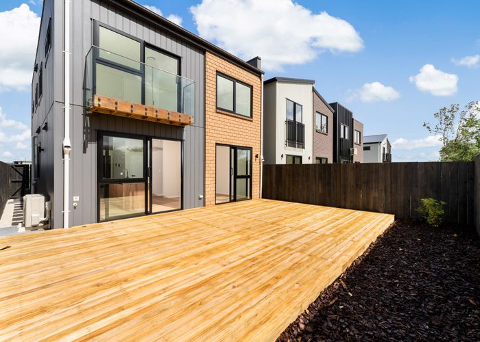  at 43 Picnic Point Road, Hobsonville, Waitakere City, Auckland