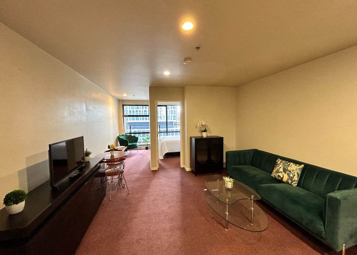  at 10J/76 Albert Street, City Centre, Auckland City, Auckland