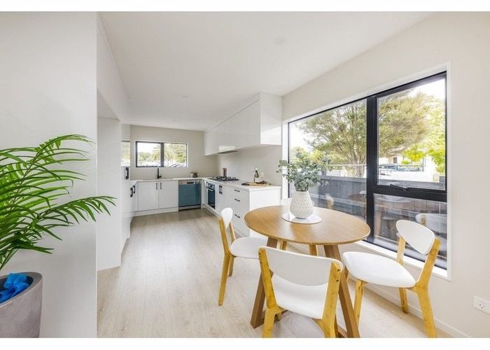  at 32D Clark Street, Manurewa, Manukau City, Auckland