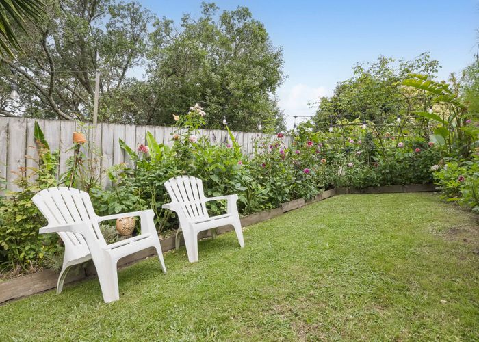  at 3 Castleton Street, Birkdale, North Shore City, Auckland