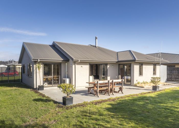  at 17 Walnut Grove, Kelvin Grove, Palmerston North