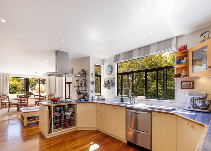  at 32 Amber Place, Waimauku, Waimauku