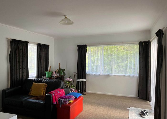  at 2/12 Claridge Street, Glen Eden, Waitakere City, Auckland