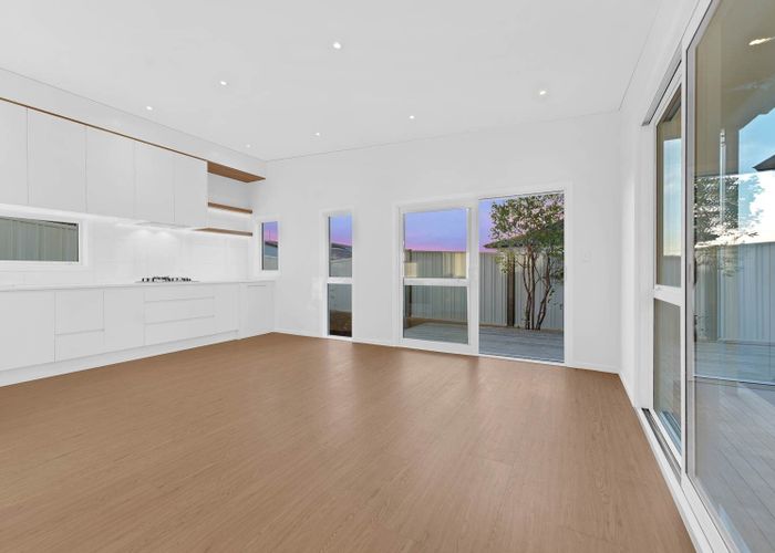  at 60D Lewisham Street, Highland Park, Manukau City, Auckland