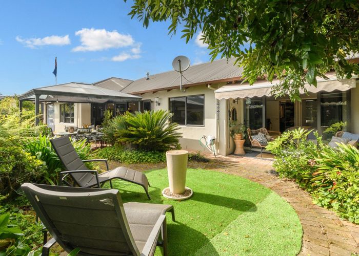  at 2 Sabana Place, Bethlehem, Tauranga