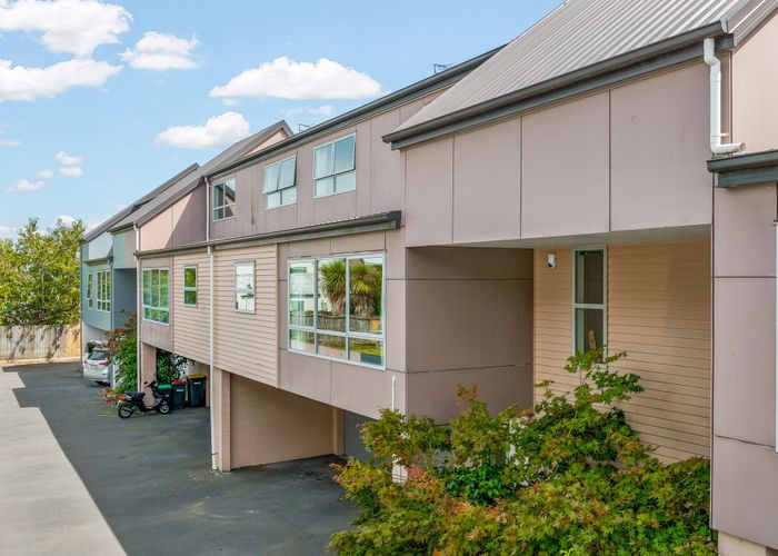  at 8B Broadbent Street, Riccarton, Christchurch
