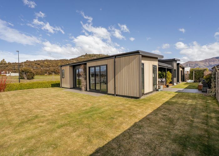  at 4 Pounamu Avenue, Wanaka, Wanaka, Otago