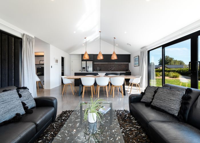  at 7 South Oaks Close, Pukemoremore, Cambridge