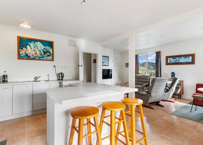  at 73 Bays Road, Orere Point, Manukau City, Auckland