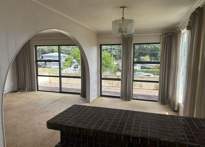  at Mangere Bridge, Manukau City, Auckland