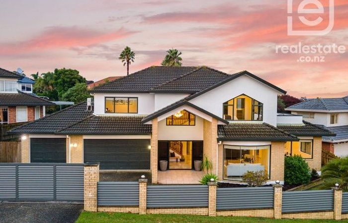  at 9 Burnaston Court, Dannemora, Auckland