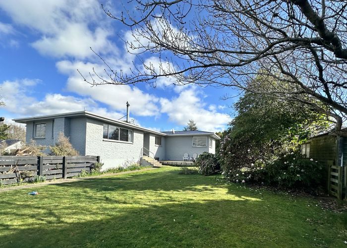  at 8 Ruru Avenue, Otatara