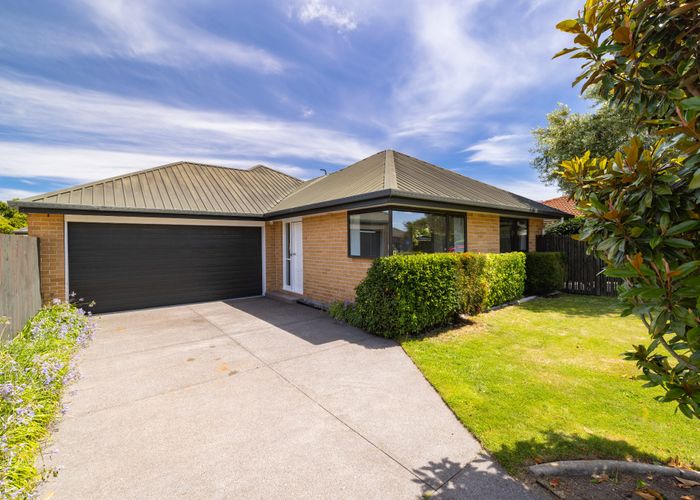  at 1/37 Kildare Street, Northwood, Christchurch