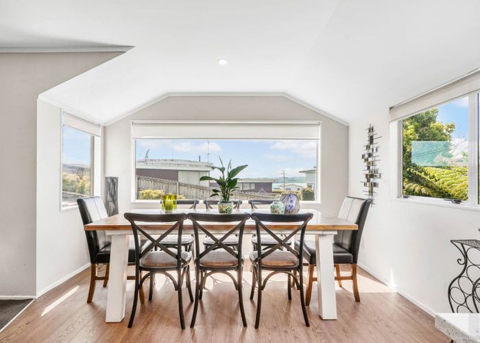  at 1/19 Churchill Road, Cockle Bay, Auckland