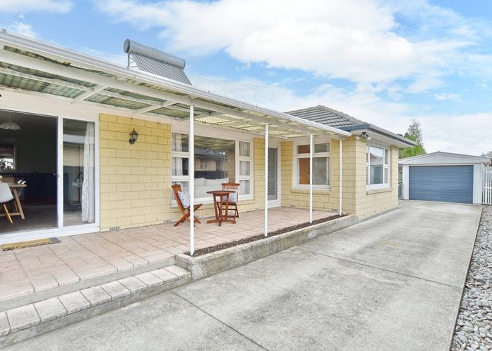  at 98 Bickerton Street, Wainoni, Christchurch City, Canterbury