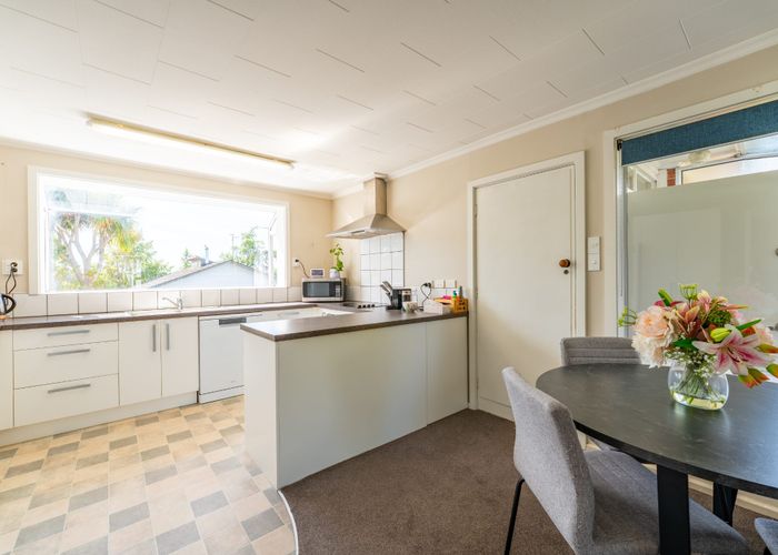  at 69 Mountain View Road, Glenwood, Timaru, Canterbury