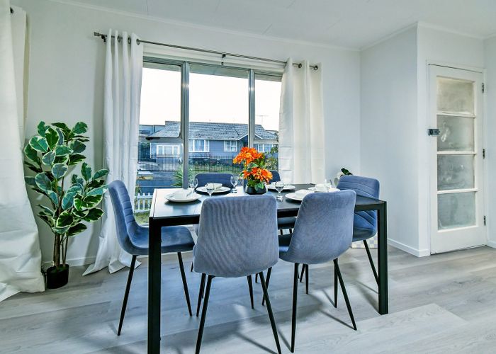  at 2/2 Wayne Drive, Mangere, Manukau City, Auckland