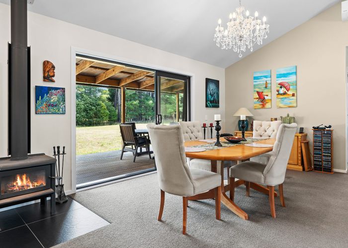  at 616 Norfolk Road, Carterton