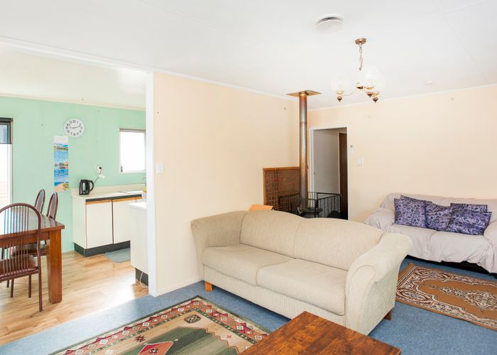  at 8 Dennis Street, Outer Kaiti, Gisborne