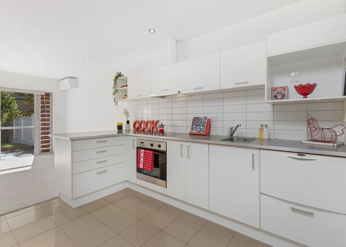  at A4/60 Masons Road, Oteha, North Shore City, Auckland