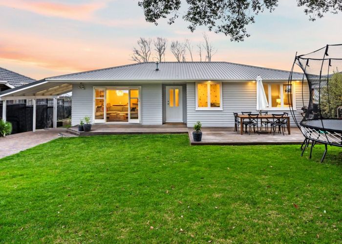  at 25 Sloane Street, Glen Innes, Auckland