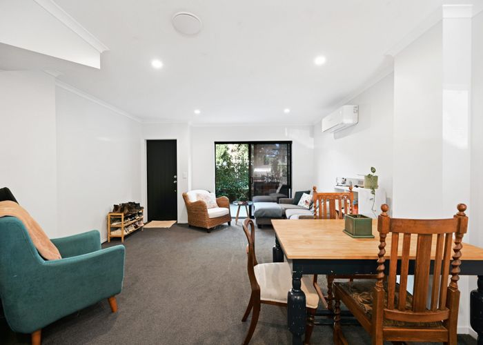  at 5/14 Ruakiwi Road, Hamilton Lake, Hamilton