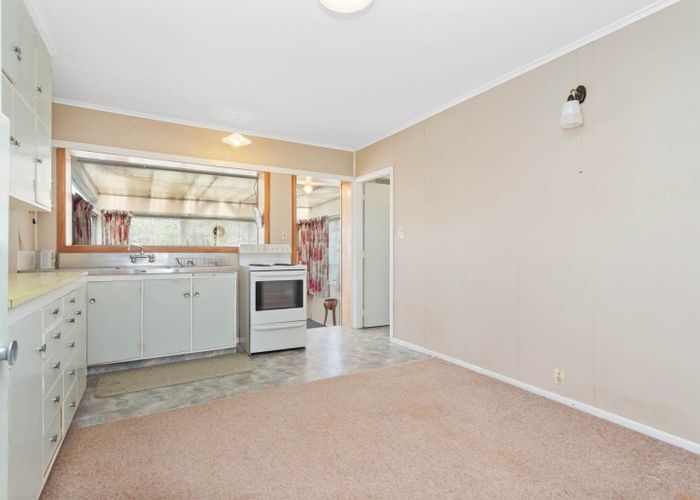  at 58 Wedgwood Avenue, Mangere East, Auckland