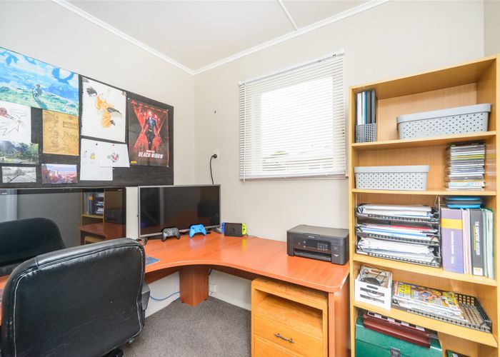  at 4 Duff Crescent, Highbury, Palmerston North