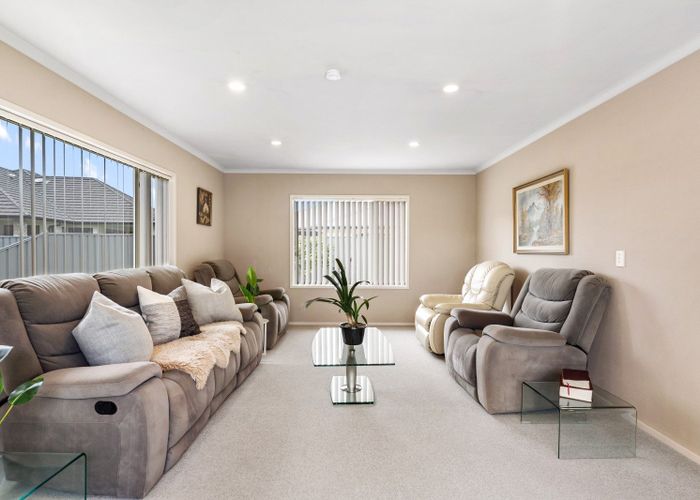  at 8 Cape Place, Poraiti, Napier, Hawke's Bay