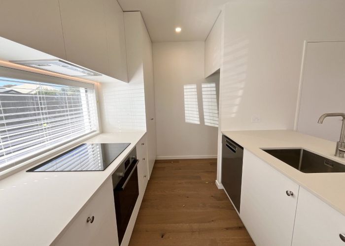  at 2/126 Roker Street, Somerfield, Christchurch City, Canterbury