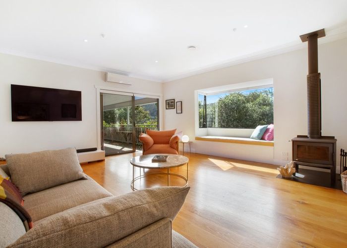  at 40 Calais Terrace, Ostend, Waiheke Island