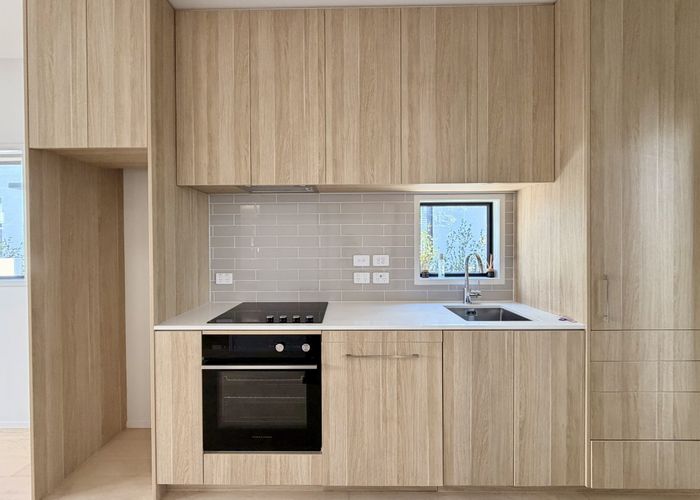  at 89/124 Taylors Road, Mount Albert, Auckland