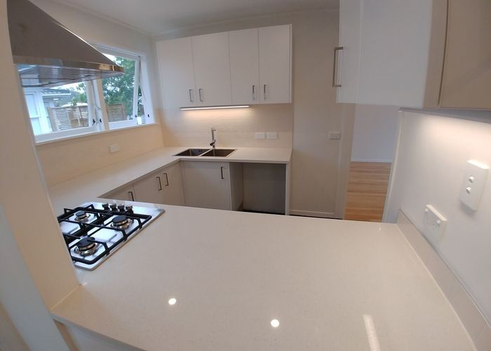  at 89 Lauderdale Road, Birkdale, Auckland