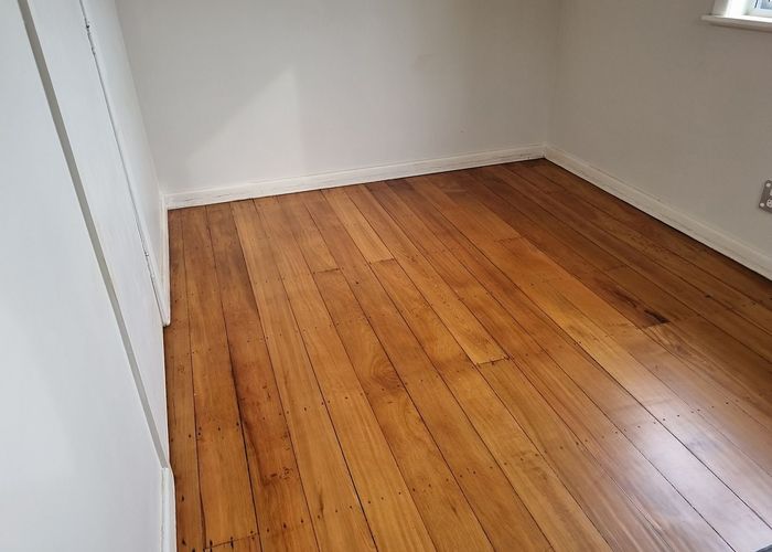  at 602 East Coast Road, Pinehill, North Shore City, Auckland
