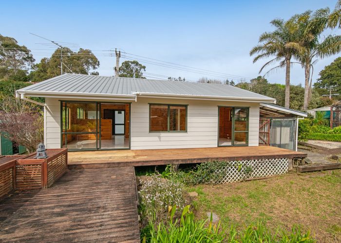  at 20A Hobbs Road, Matakatia, Whangaparaoa