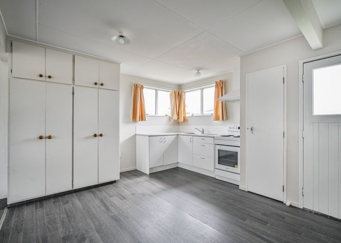  at 8 Ardrossan Avenue, Flaxmere, Hastings