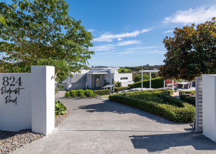  at 824 REDOUBT ROAD, Manukau Central, Manukau