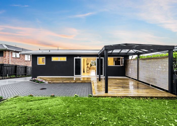  at 19 Red Beach Road, Red Beach, Rodney, Auckland