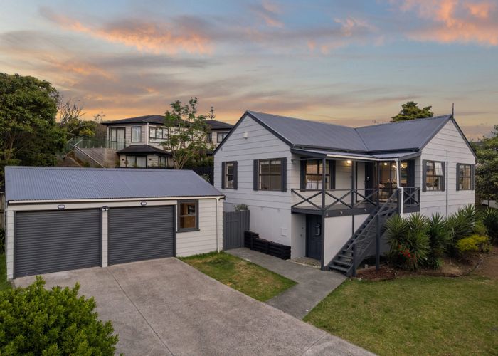  at 17 Palmetto Place, Goodwood Heights, Manukau City, Auckland