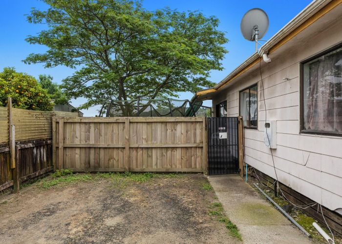  at 8A Hughes Place, Taneatua