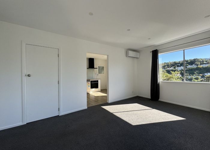  at 1/4 Glanmire Road, Newlands, Wellington