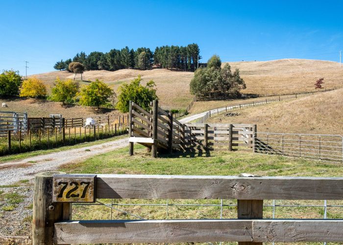  at 727 Valley Road, Raukawa